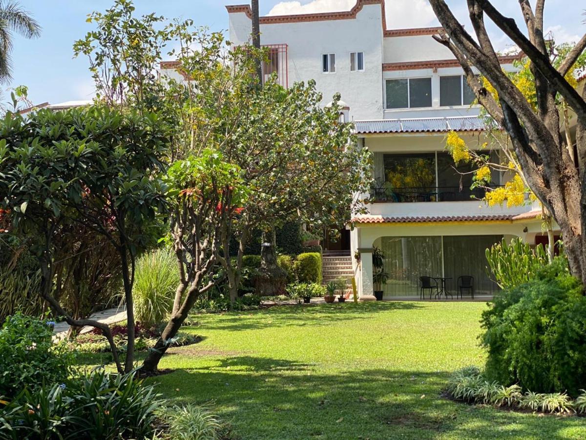 קוארנבאקאבה Hotel Posada Quinta Las Flores מראה חיצוני תמונה